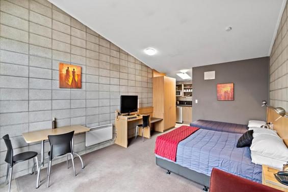 Deluxe Studio Units